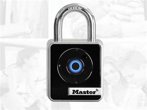 Masterlock Indoor Bluetooth-Enabled Smart Padlock | Gadgetsin