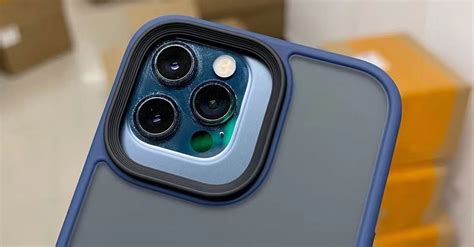 ภาพถ่ายอ้างว่าเป็นเคส iPhone 13 Pro Max พื้นที่กล้องหลังใหญ่กว่าเดิม