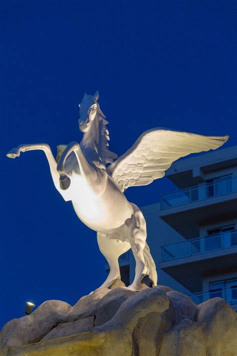 Pegasus Statue Free Stock Photo - Public Domain Pictures
