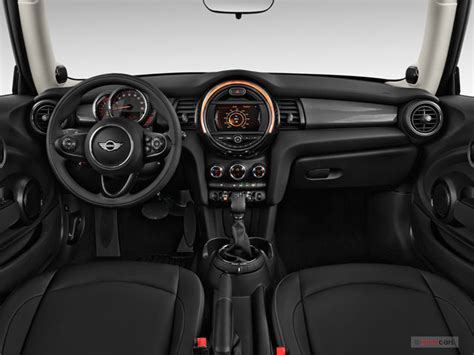 2018 MINI Cooper Interior | U.S. News & World Report