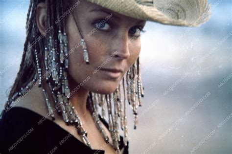 beautiful Bo Derek in her cowboy hat film 10 Ten 35m-2780 | Traumfrau, Frau, Hübsche frau