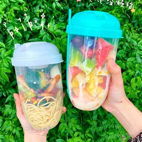 Bottle-Shaped Lunch Salad Container - ExplorerChoice