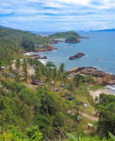 Pantai Marina Lampung, Pesona Batu Karang, Ombak hingga Kisah Misterinya yang Menarik untuk ...