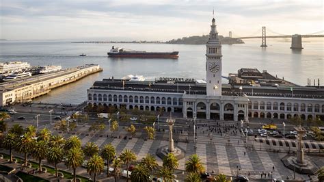 San Francisco Embarcadero Waterfront Hotel | Hyatt Regency San Francisco