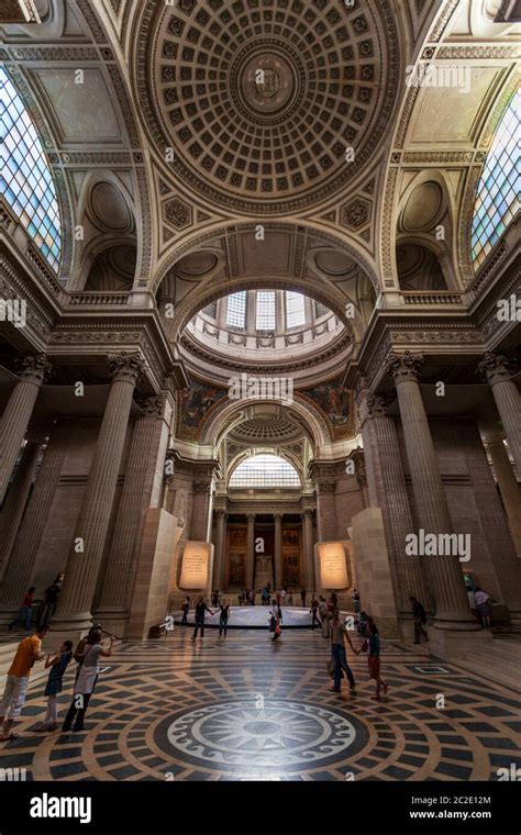 Pantheon paris interior hi-res stock photography and images - Alamy