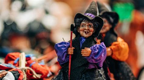 Befana: Italy's Enchanting Epiphany Celebration - Rome Tours for Kids