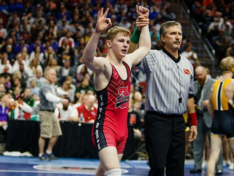 Meet the All-Iowa Wrestler of the Year Finalists | USA TODAY High School Sports