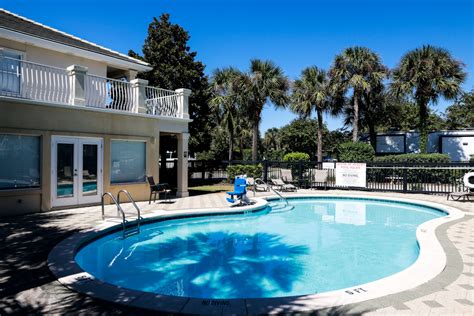 Resort Amenities :: Destin RV Beach Resort