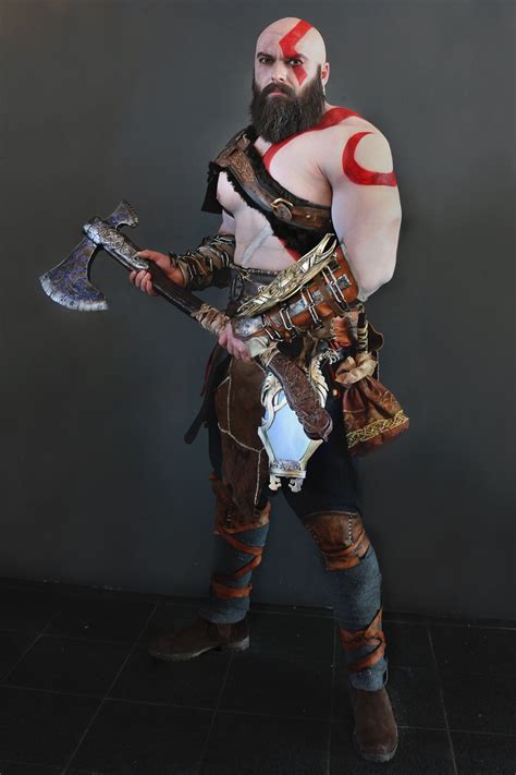 Kratos Cosplay