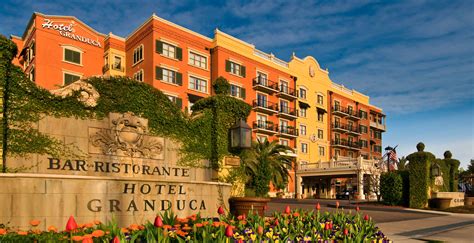 The Best Hotels in Texas — Travel Bible's New Rankings Put Three Lone ...