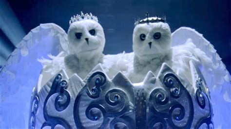 'The Masked Singer' Unveils Snow Owls, First-Ever Duet Contestants (VIDEO)