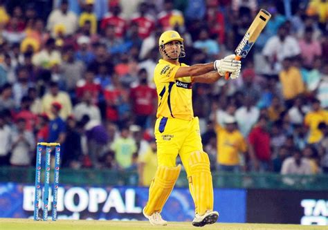 MS Dhoni IPL Career: Wickets, Runs, Records, Age, Price, Team 2022