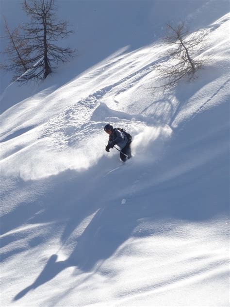 Mid station of the Aiguille du Midi Chamonix skiing off piste | Ski Breezy