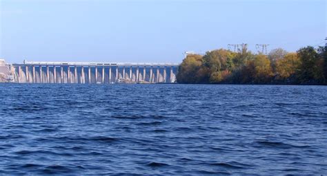 The Dnieper river flows into which body of water?