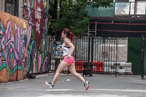 How to Do a Tempo Run and Get Faster — Runstreet