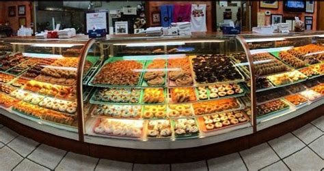 GIBSON'S DONUTS, Memphis - Updated 2024 Restaurant Reviews, Photos & Phone Number - Tripadvisor