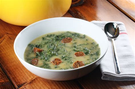 Portuguese Caldo Verde Kale Soup - One of my favorites! Add a white ...