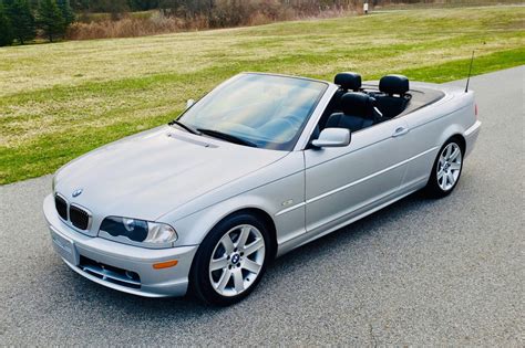 2002 BMW 325Ci Convertible 5-Speed for sale on BaT Auctions - sold for $10,500 on April 13, 2020 ...