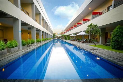 Kuta Station Hotel & Spa Pool: Pictures & Reviews - Tripadvisor