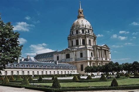 Les Invalides Dome (w/ Tomb of Napoleon) Museum Tour - Semi-Private - Paris | Project Expedition