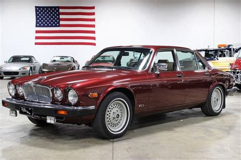 1990 Jaguar XJ12 | GR Auto Gallery