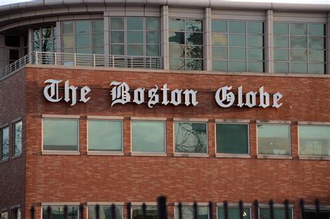 Boston Globe Employees Help Deliver Paper on Sunday - The New York Times