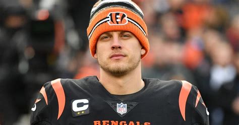 What's Cincinnati Bengals QB Joe Burrow's Net Worth and Who Is He ...