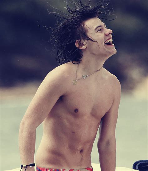 Harry Styles: Shirtless in Sydney! by Linasstar on DeviantArt