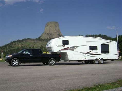 2011 Nissan titan 5th wheel towing capacity