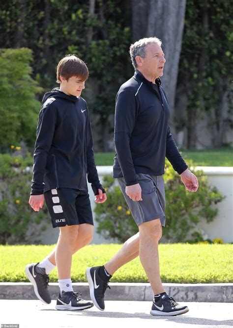 Former Disney CEO Bob Iger Spotted On a Jog With Family After Giving Up ...