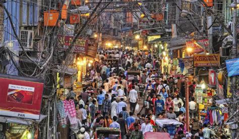 CHEAPEST SHOPPING MARKETS IN DELHI | Blogg Buzz