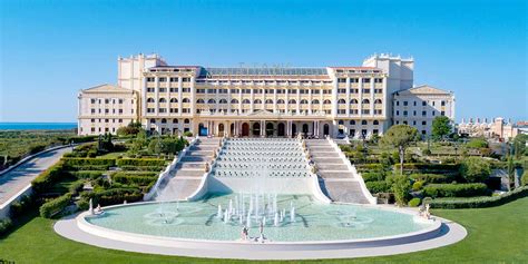 Event Spaces at Titanic Mardan Palace, Turkey - Prestigious Star Awards