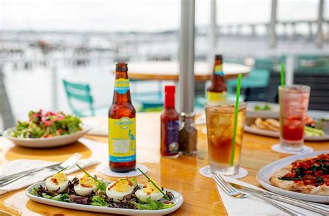 TideHouse Waterfront Restaurant | 915 NW Flagler Ave, Stuart, FL 34994, USA