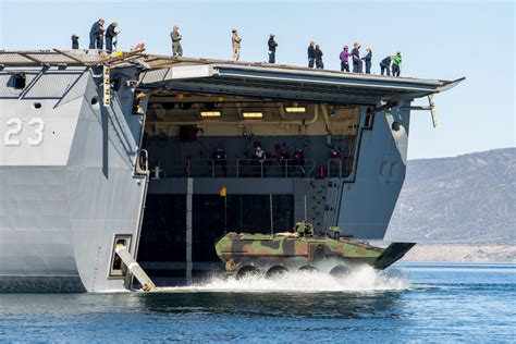 FEINDEF 2023: BAE Systems and IDV exhibit the USMC ACV for the first ...