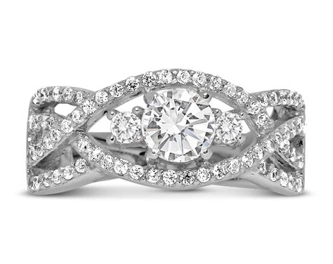 Perfect Designer 1 carat Round Diamond Engagement Ring for Women in ...