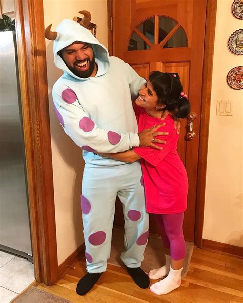 Fantasias para casal: 60 ideias para curtir a festa com quem você ama Sully Halloween Costume ...