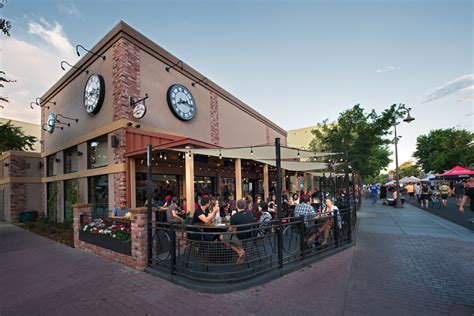 Burgers & Brew | Photos | Dine & Drink | Restaurants | Downtown Chico, CA