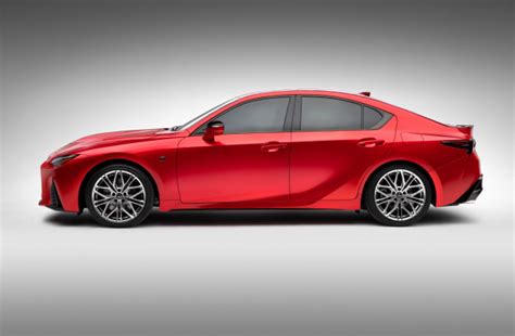 Lexus unveils the V8-powered IS 500 F Sport Performance - Acquire