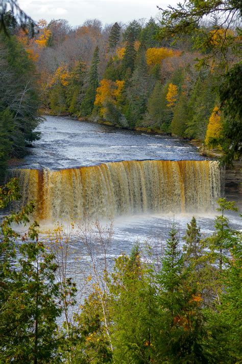 Tahquamenon Falls Map - Upper Peninsula, Michigan - Mapcarta