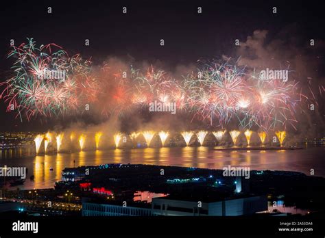 Fireworks on Qatar National day at Doha Corniche Stock Photo - Alamy