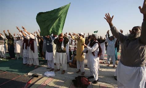 Over 150 TLP workers arrested in crackdown - Pakistan - DAWN.COM