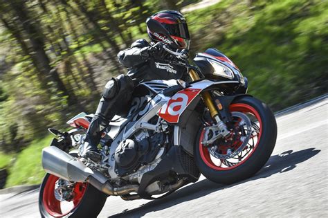 Aprilia Tuono V4 1100 Factory review | Visordown