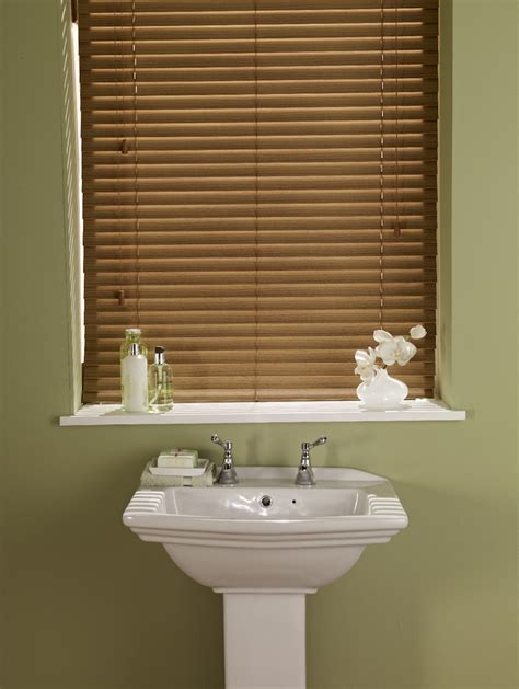 The Best Blinds For A Bathroom - Just Blinds