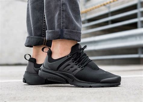 Nike Air Presto: Triple Black | Black nikes, Nike air presto black ...