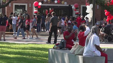 Lamar University celebrates 100 years | 12newsnow.com