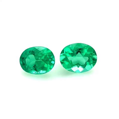 0 51 ct / 2 X Emerald Oval Cut Colombian Emeralds