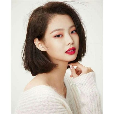 BLACKPINK JENNIE on Instagram: “She looks so good with that hairstyle 😘 ...