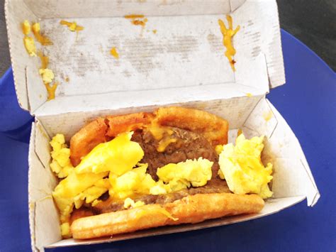 Taco Bell Breakfast Menu Review: Fast Food Breakfast Taco Bell