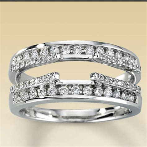 Jared Diamond Wedding Bands For Her - jenniemarieweddings