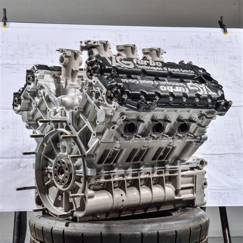 Where Would You Swap This 80s Porsche F1 Engine?